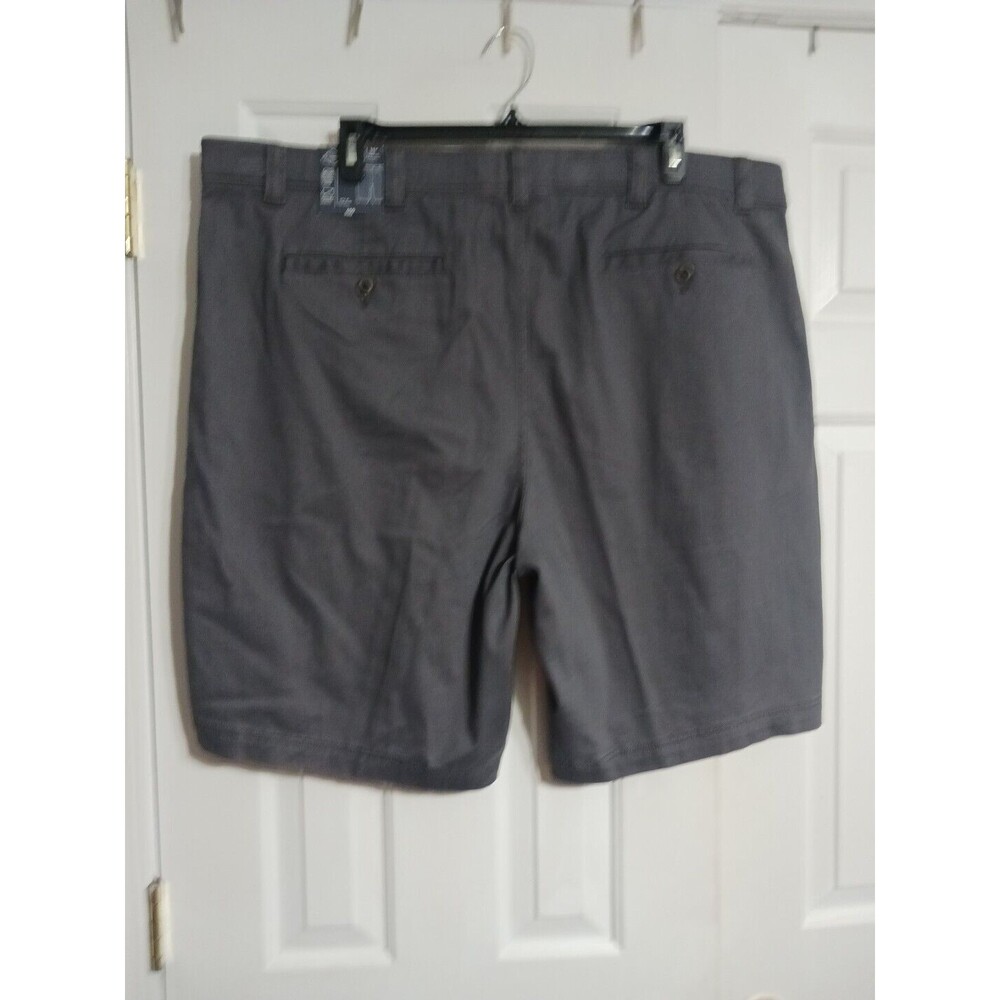NWT Men's St. John's Bay Big&Tall 11" Flat Front Shorts Size 42 Tall Charcoal - Picture 4 of 6